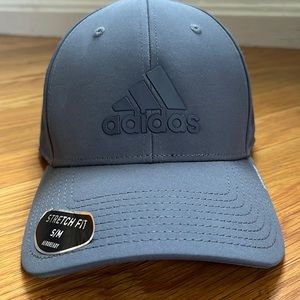 Adidas stretch athletic hat